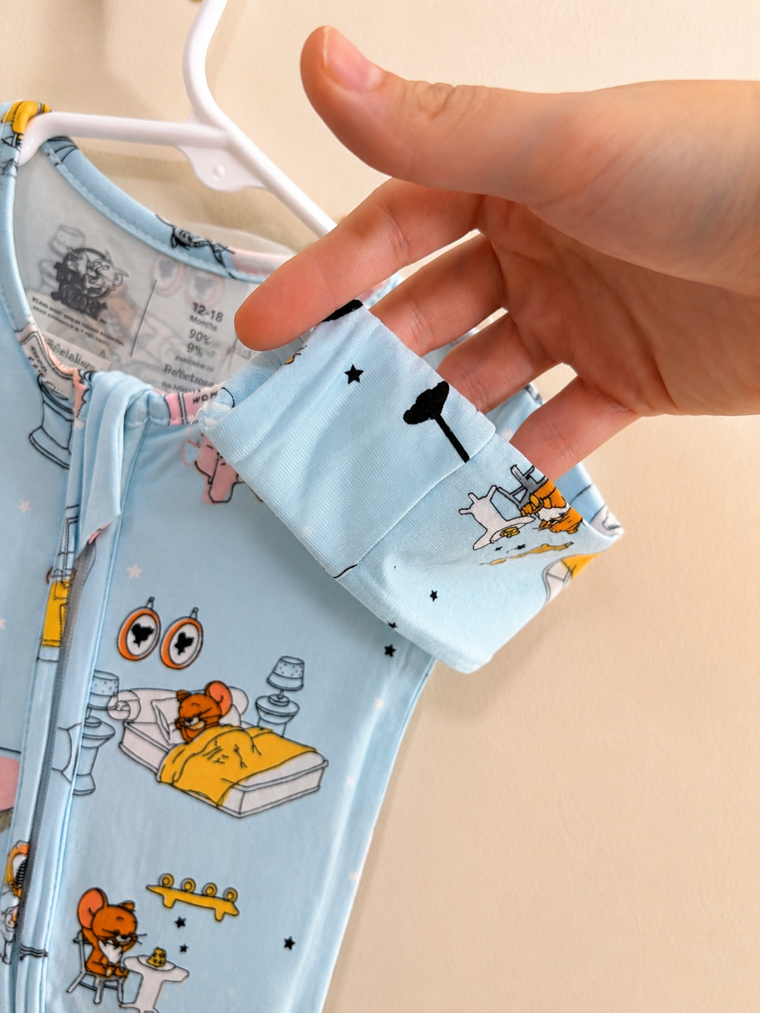 Timeless Trouble💙⏳ - Tom and Jerry Bamboo Zippy