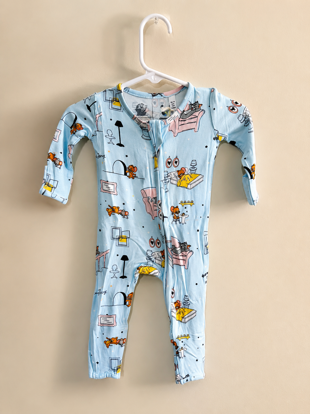 Timeless Trouble💙⏳ - Tom and Jerry Bamboo Zippy