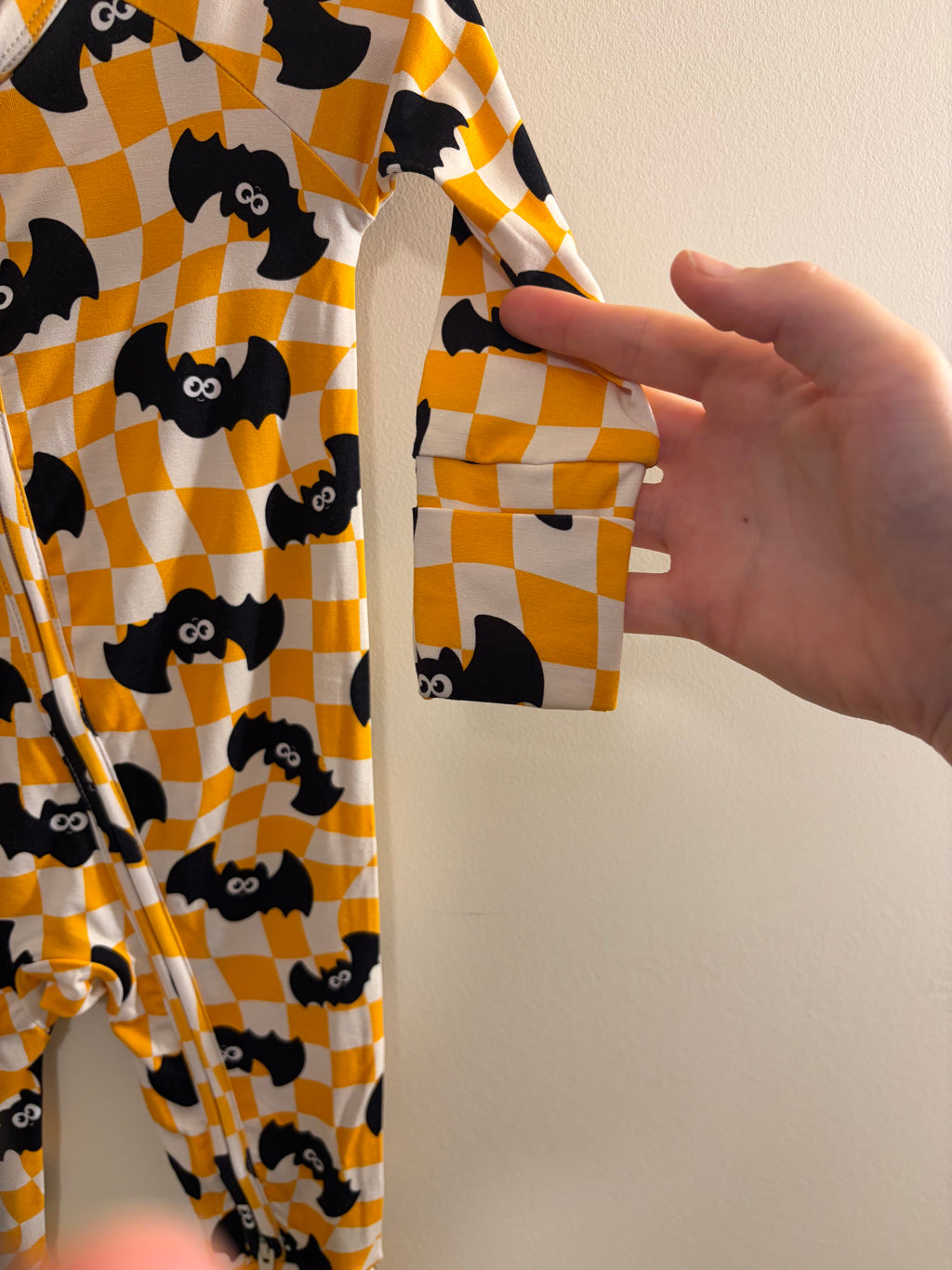 Batty Checks 🦇Bamboo Zippy