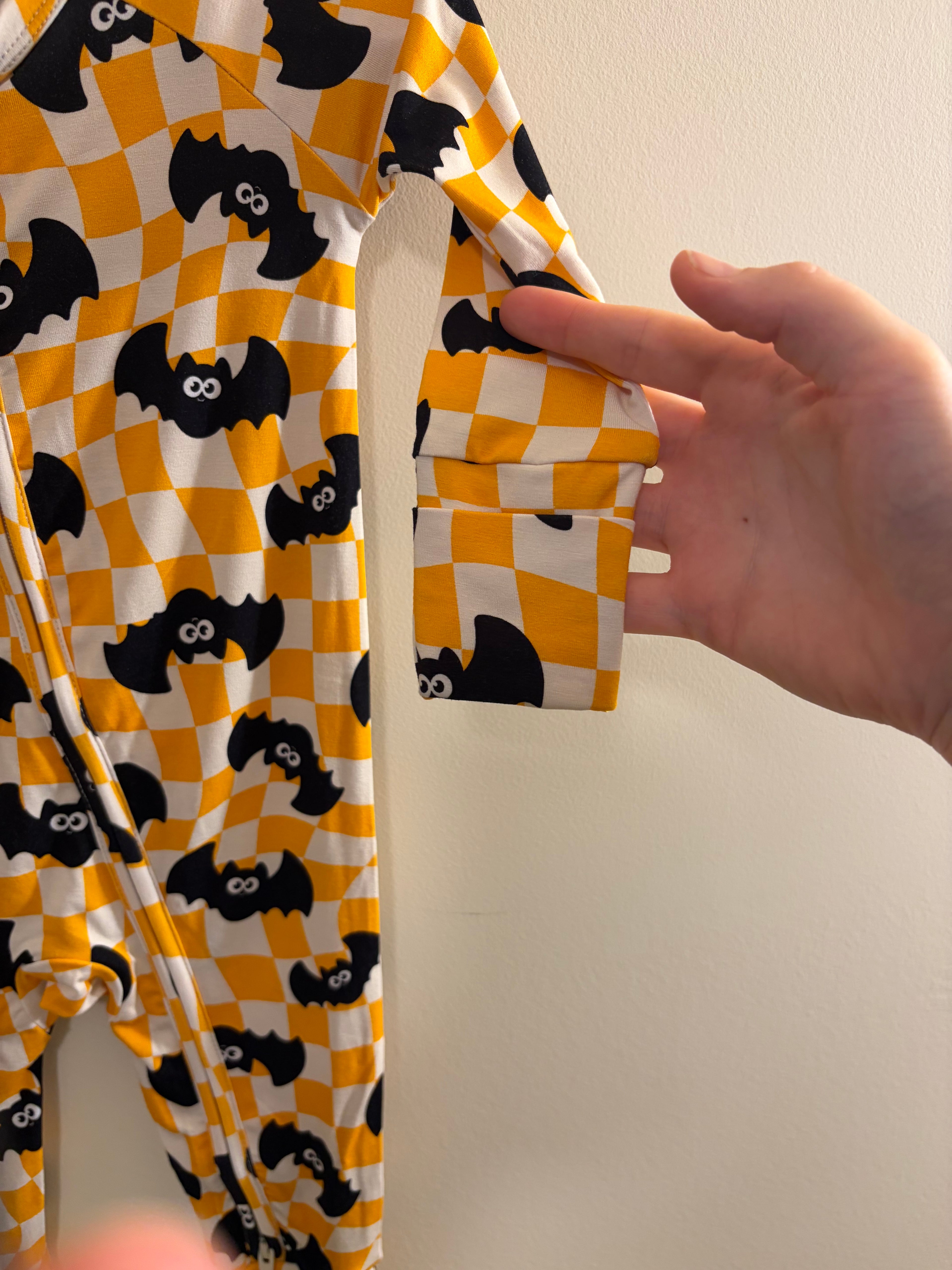 Batty Checks 🦇Bamboo Zippy