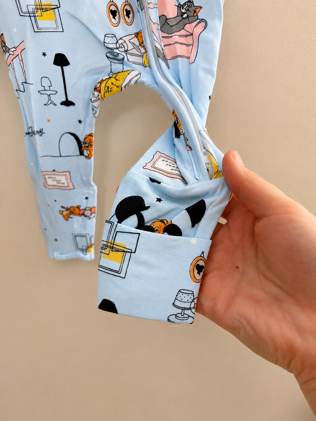 Timeless Trouble💙⏳ - Tom and Jerry Bamboo Zippy