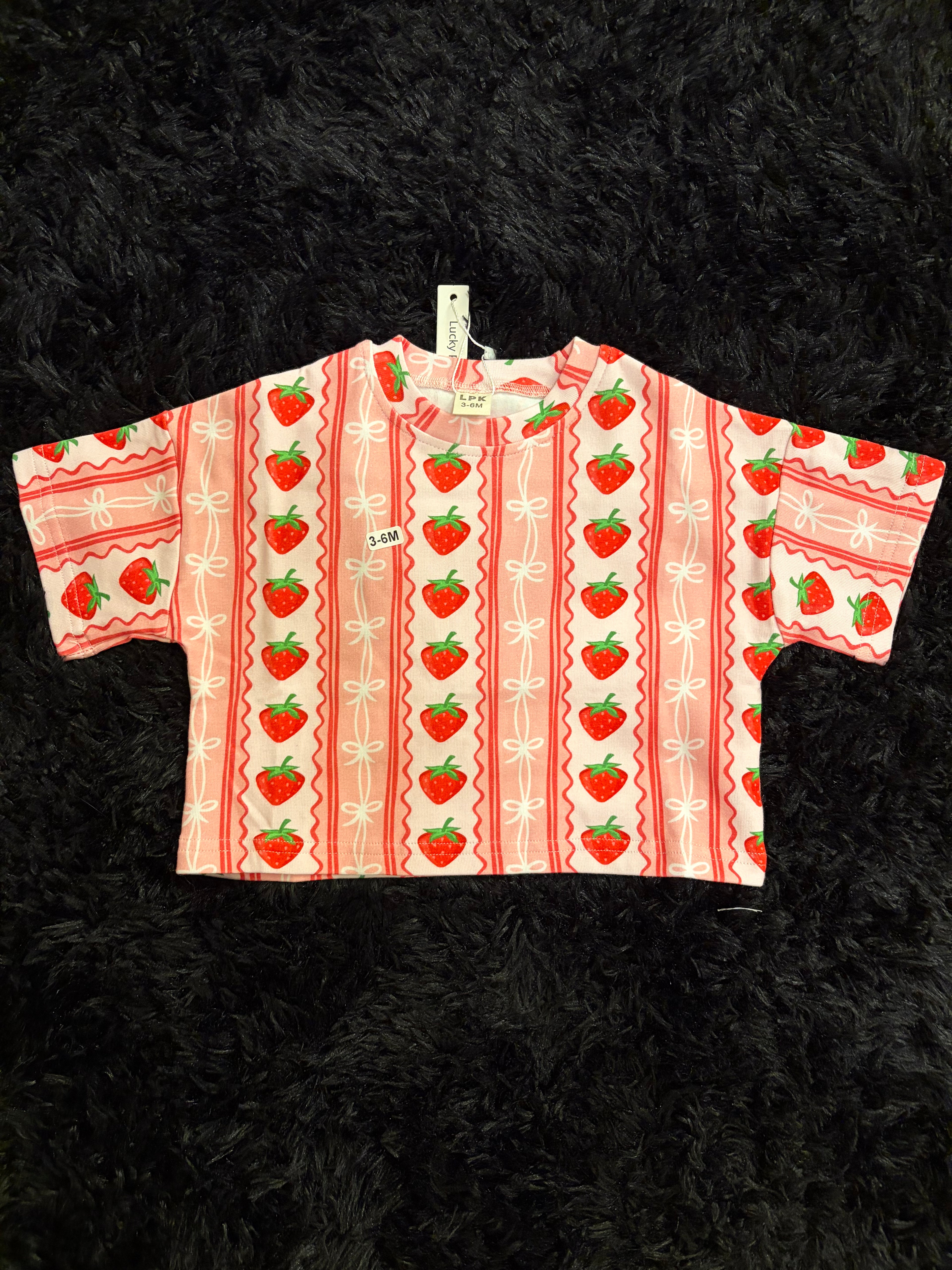 Berry Sweet 🍓2 piece Short Set